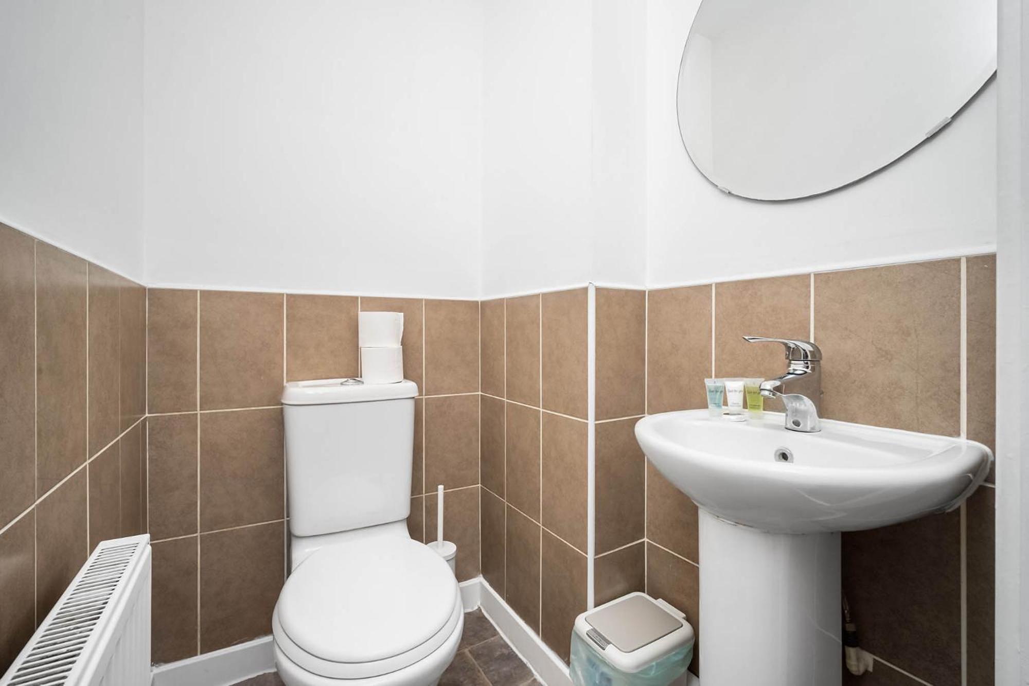 2 Bedroom House - Garden & Parking 2Gm - Wifi Birmingham Extérieur photo